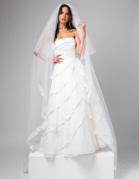 M. Gacitua      Lauren