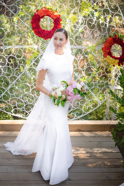 Elegant Scalloped Collar Neckline, Scalloped belt, Satin covered buttons down the back in White Satin--Fitted&nbsp; with a Mermaid Flair Hemline...